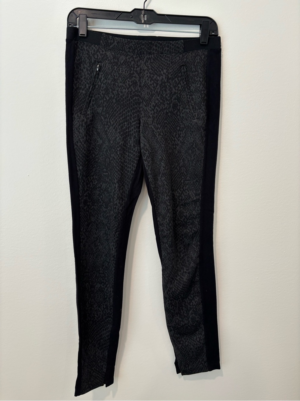 Seven 7 brand Black Textured leggings